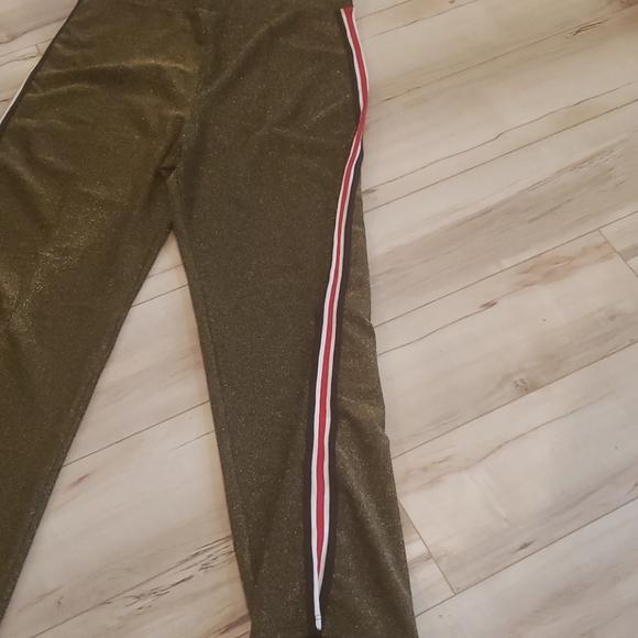 Pantsuit - Picture 4 of 8